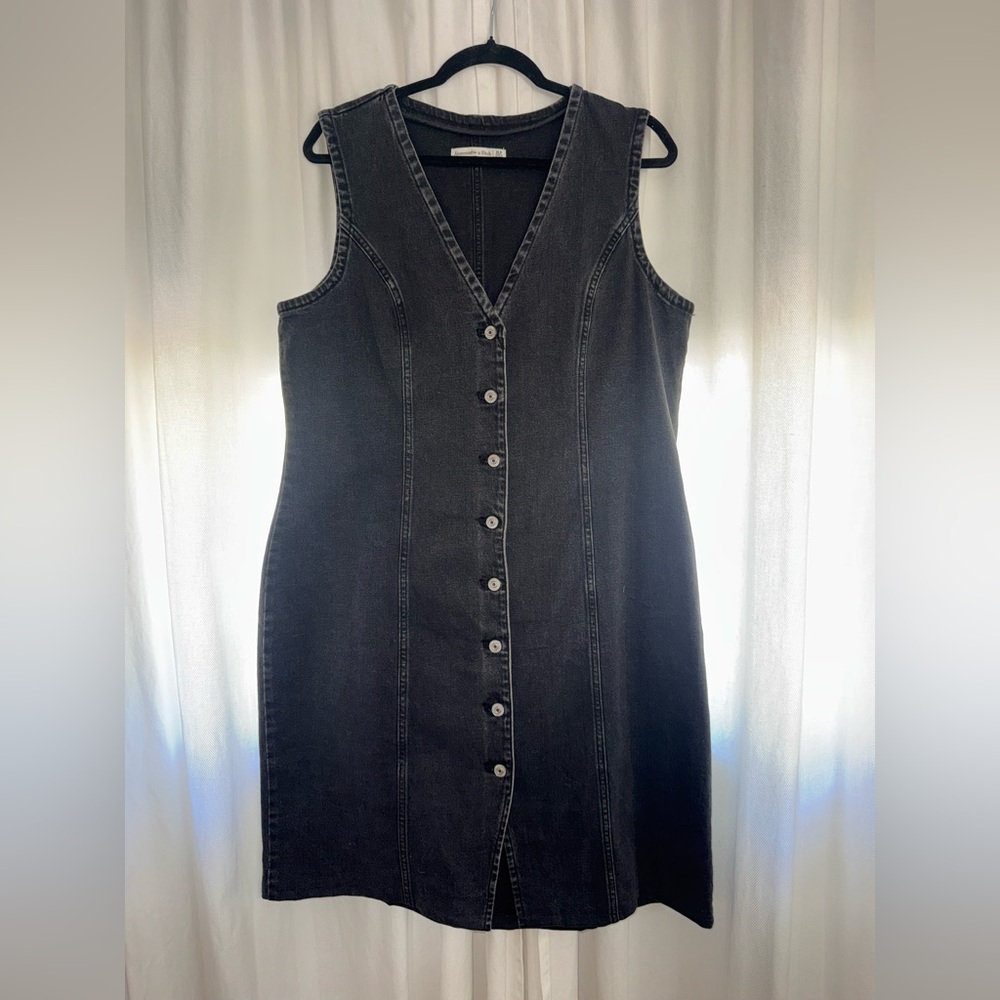 Abercrombie & Fitch Button-Front Black Women’s Dress